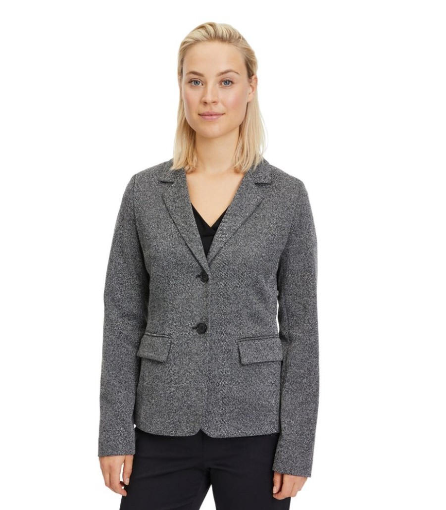 Femmes Betty Barclay Maatpakken & Blazers | Casual Blazer Met Knopen