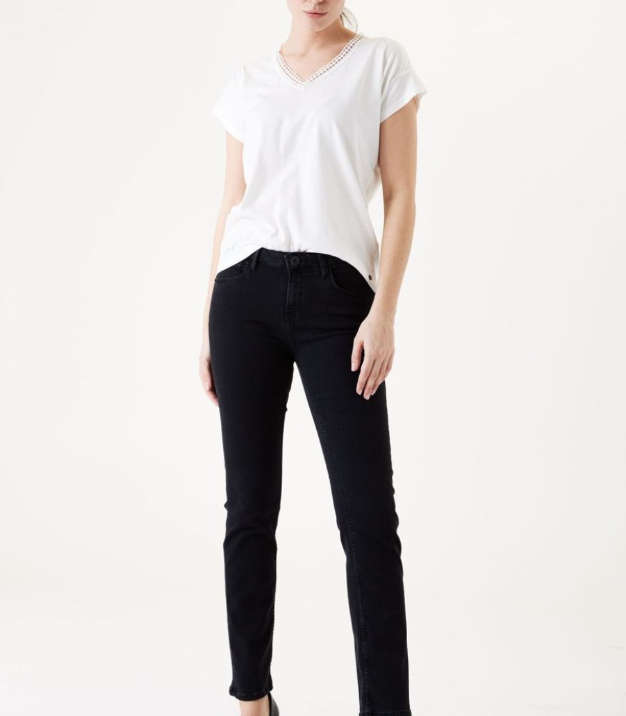 Femmes Garcia Jeans | Celia - Jeans Straight Fit