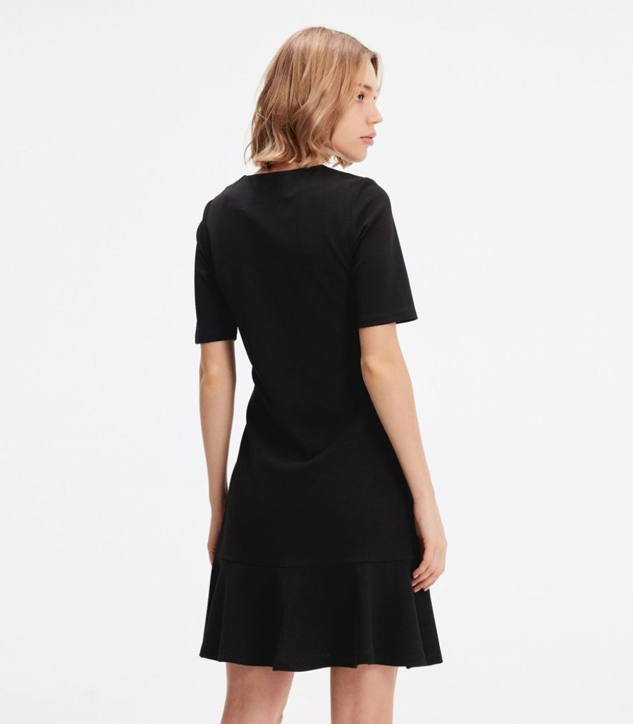 Femmes Smart & Joy Jurken | Minimalistische Trapeze Jersey Jurk